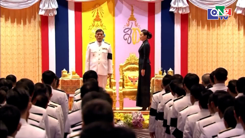 Nh&agrave; vua Th&aacute;i Lan ph&ecirc; chuẩn Nội c&aacute;c mới