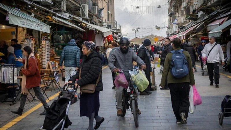 Người d&acirc;n Jerusalem chuẩn bị đ&oacute;n lễ vượt qua