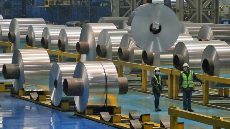 Gi&aacute; kim loại đồng loạt giảm sau đe dọa tấn c&ocirc;ng c&aacute;c nh&agrave; m&aacute;y điện Iran của Mỹ