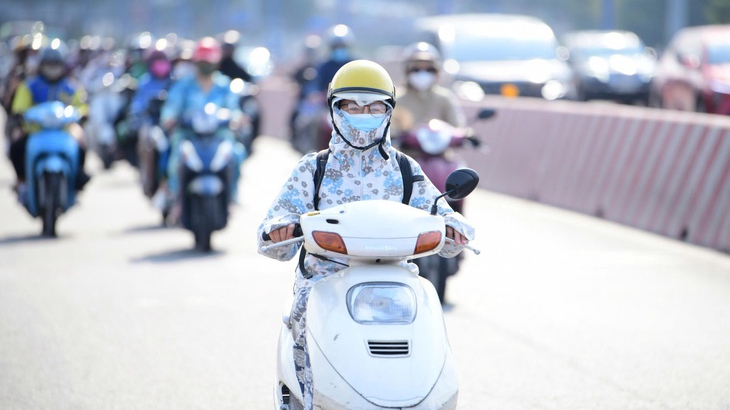 Nam Bộ nắng gay gắt 