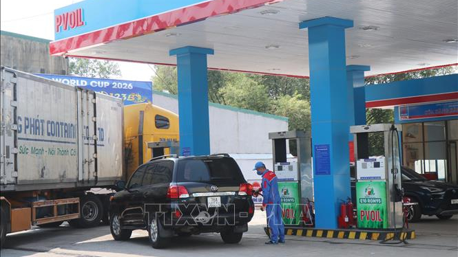 Mở rộng &ldquo;phủ s&oacute;ng&rdquo; xăng sinh học E10