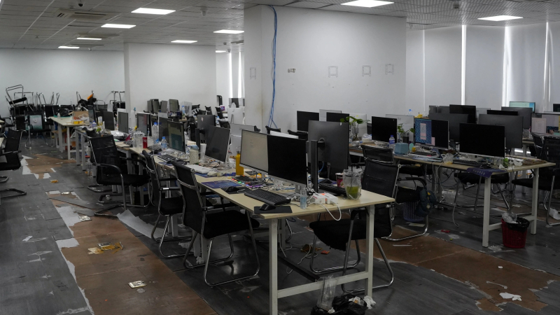 Campuchia ra luật mạnh tay với 'điểm n&oacute;ng' lừa đảo mạng 