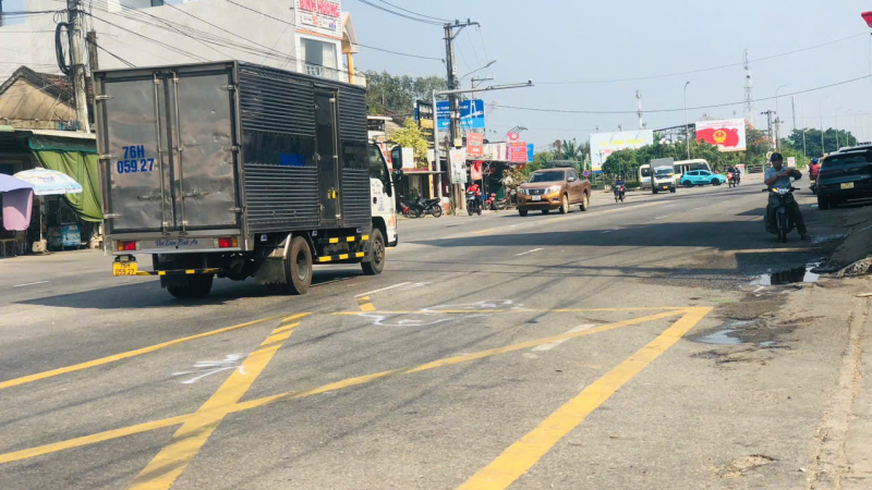 Cần xo&aacute; điểm đen tai nạn giao th&ocirc;ng ở ng&atilde; 3 B&agrave; Đạt