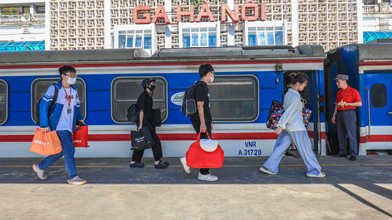 Nhiều kh&aacute;ch h&agrave;ng sẽ được giảm gi&aacute; v&eacute; t&agrave;u dịp nghỉ lễ