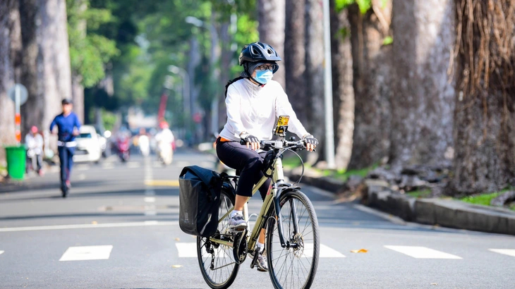 Cả nước nắng n&oacute;ng đặc biệt gay gắt