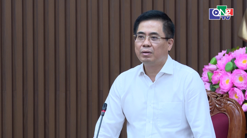 Uỷ ban nh&acirc;n d&acirc;n tỉnh họp phi&ecirc;n thường kỳ th&aacute;ng 3