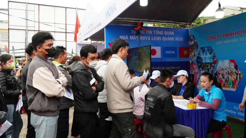 Doanh nghiệp FDI tăng tốc tuyển dụng h&agrave;ng ng&agrave;n lao động 