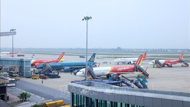 Bảo đảm nguồn nhi&ecirc;n liệu h&agrave;ng kh&ocirc;ng phục vụ cao điểm 30/4 - 1/5 