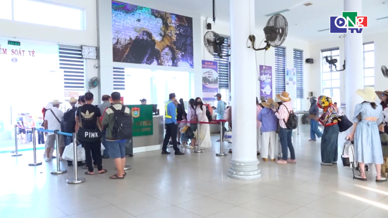 N&acirc;ng cao chất lượng phục vụ tuyến Sa Kỳ - L&yacute; Sơn 