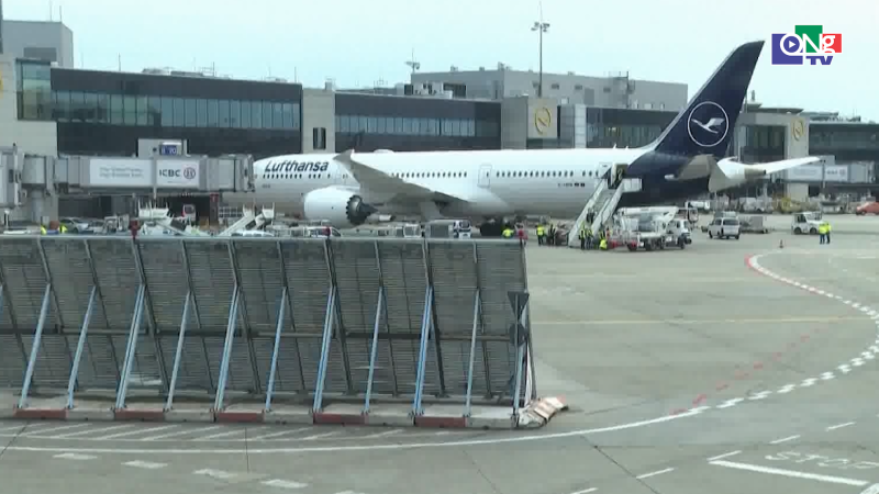 H&agrave;ng trăm chuyến bay bị hủy ở Đức do đ&igrave;nh c&ocirc;ng