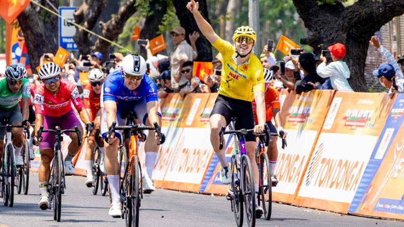 Chặng 9 C&uacute;p Truyền h&igrave;nh 2026: Marchuk Dzianis thống trị bảng tổng sắp