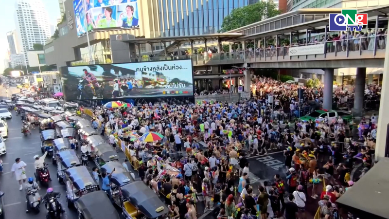 Th&aacute;i Lan k&ecirc;u gọi người d&acirc;n đảm bảo an to&agrave;n trong dịp Tết Songkran