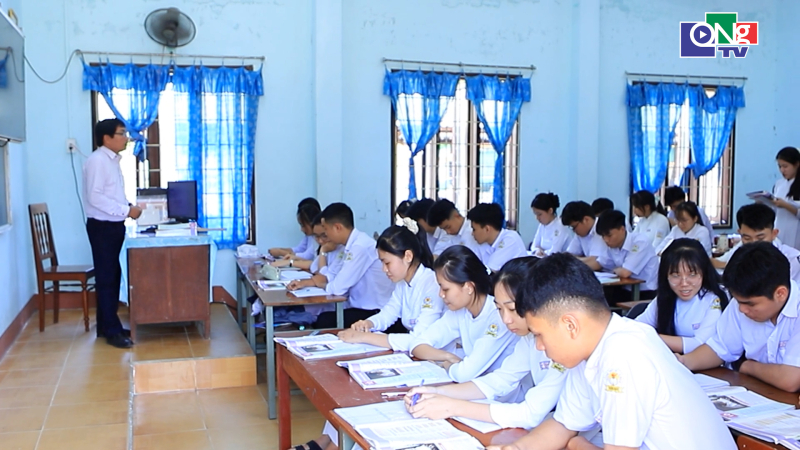 &Ocirc;n tập b&aacute;m s&aacute;t năng lực học sinh