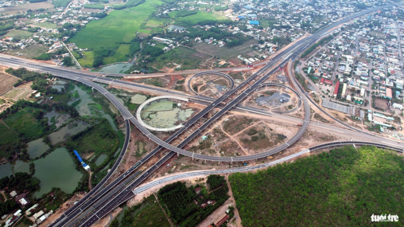 Ủy ban Thường vụ Quốc hội cho &yacute; kiến tờ tr&igrave;nh th&agrave;nh lập th&agrave;nh phố Đồng Nai 