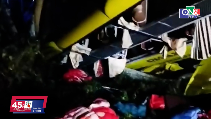 45 gi&acirc;y 1 chạm ng&agrave;y 15/4