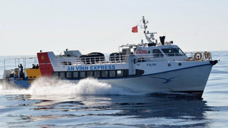 Quảng Ng&atilde;i tăng cường quản l&yacute; tuyến t&agrave;u Sa Kỳ - L&yacute; Sơn 