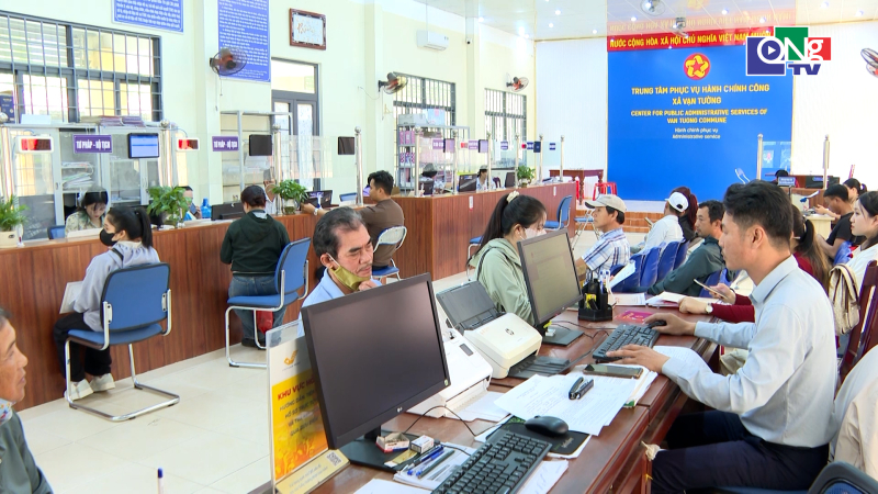 Hướng tới nền h&agrave;nh ch&iacute;nh chuy&ecirc;n nghiệp 