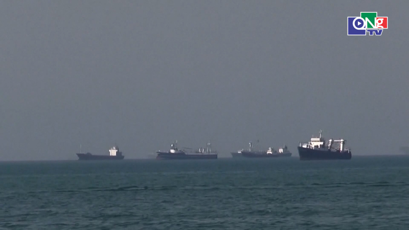 Iran cảnh b&aacute;o sẽ phong tỏa Biển Đỏ