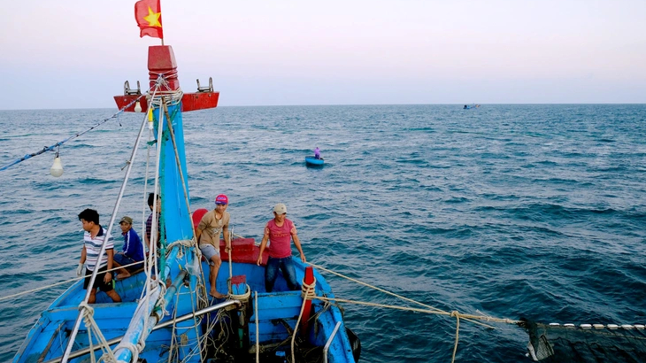 Quảng Ng&atilde;i c&ocirc;ng bố 3 khu vực biển nhận ch&igrave;m hơn 9 triệu m3 chất nạo v&eacute;t 