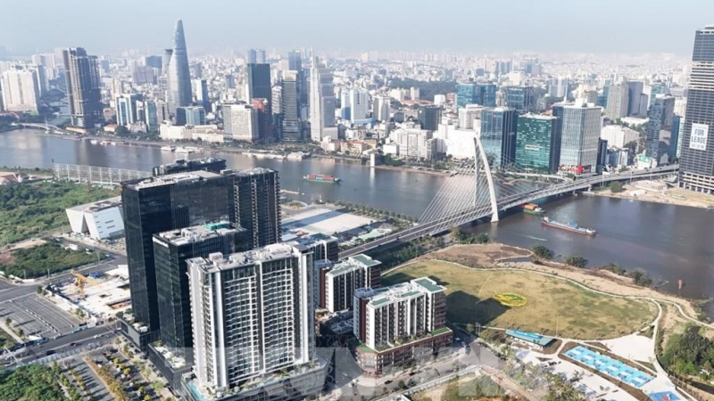 Việt Nam tăng tốc x&acirc;y dựng Trung t&acirc;m t&agrave;i ch&iacute;nh quốc tế 