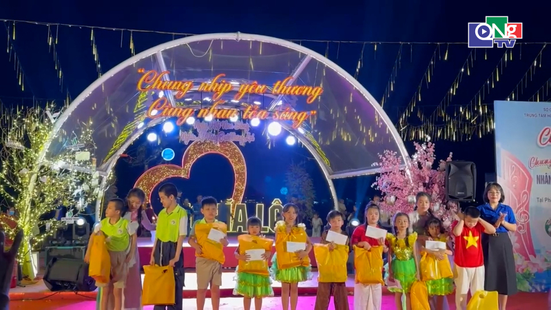 Chung nhịp y&ecirc;u thương &ndash; C&ugrave;ng nhau tỏa s&aacute;ng