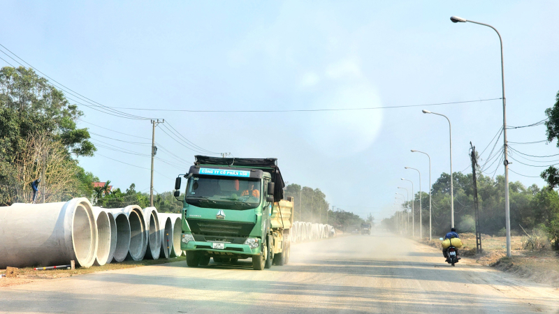 Đẩy nhanh tiến độ tuyến đường Tr&igrave; B&igrave;nh - s&acirc;n bay Chu Lai 