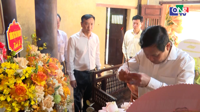 Lễ d&acirc;ng hương tưởng niệm 79 năm Ng&agrave;y mất cụ Huỳnh Th&uacute;c Kh&aacute;ng