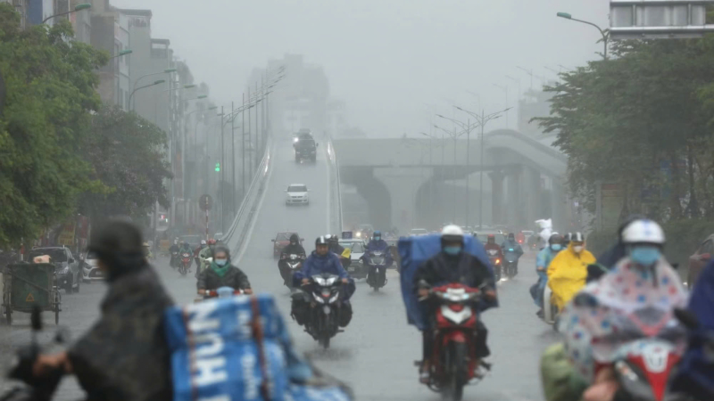 Miền Bắc mưa k&eacute;o d&agrave;i, miền Trung sắp đ&oacute;n mưa lớn