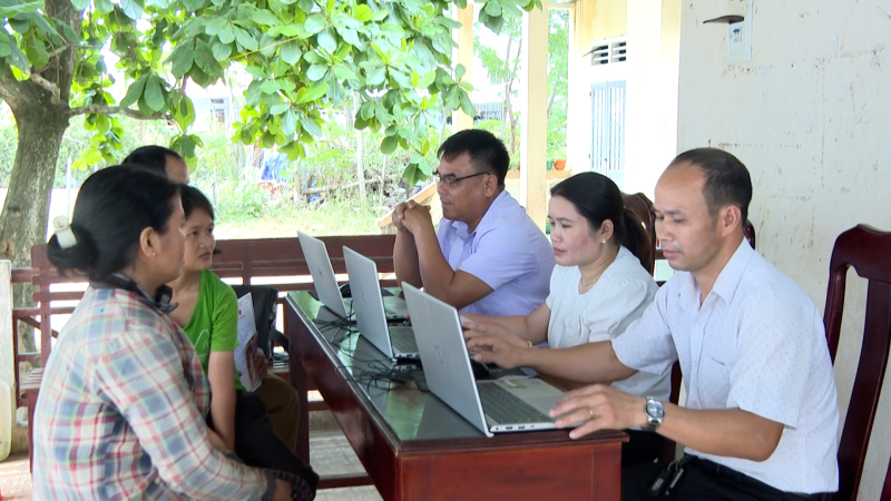 Thủ tục h&agrave;nh ch&iacute;nh về tận th&ocirc;n