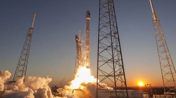 Canada c&ocirc;ng bố dự luật ph&oacute;ng t&agrave;u vũ trụ