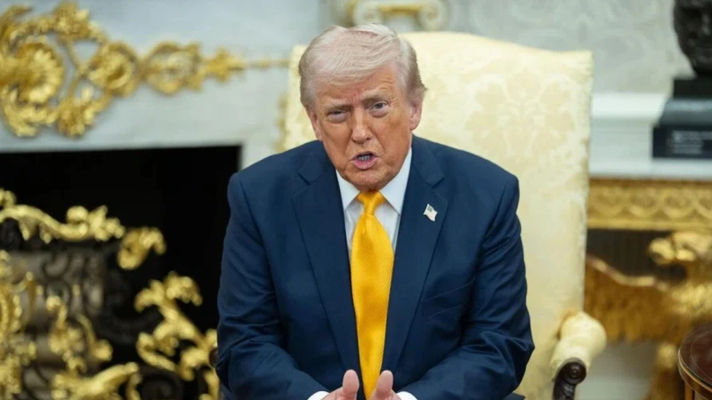 Tổng thống Trump cảnh b&aacute;o gi&aacute; xăng tại Mỹ c&ograve;n tăng tiếp