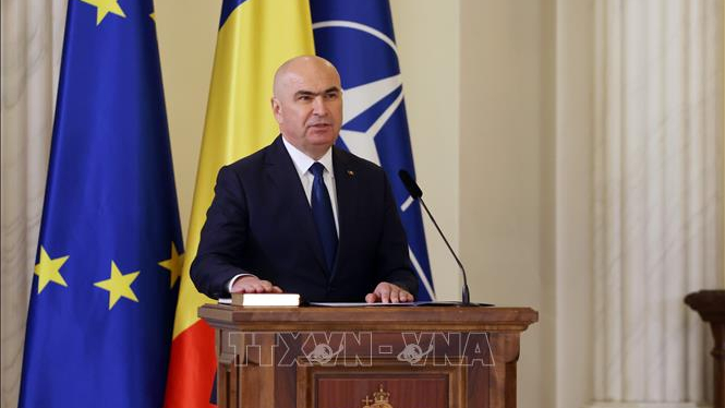 Thủ tướng Romania c&ocirc;ng bố nội c&aacute;c mới 