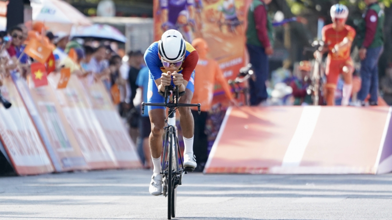 Chặng 19 C&uacute;p Truyền h&igrave;nh 2026: Sergei Kulikov thắng chặng đua c&aacute; nh&acirc;n t&iacute;nh giờ