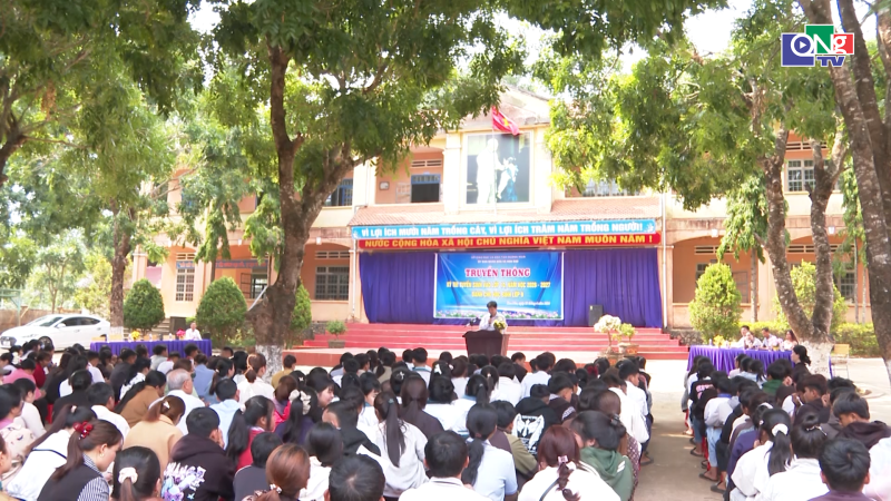 Tư vấn tuyển sinh lớp 10 cho học sinh khu vực ph&iacute;a T&acirc;y