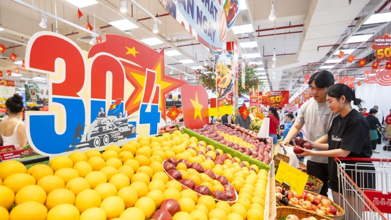 Si&ecirc;u thị Quảng Ng&atilde;i k&iacute;ch cầu ti&ecirc;u d&ugrave;ng dịp nghỉ lễ 