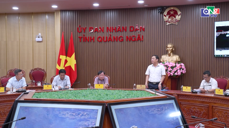 Th&aacute;o gỡ vướng mắc, tăng tốc dự &aacute;n trọng điểm