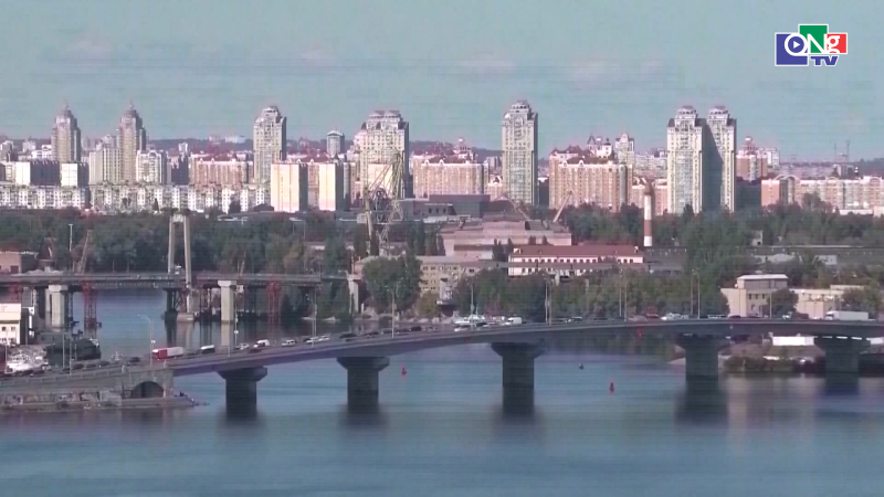 Tổng thống Ukraine đề xuất gia hạn thiết qu&acirc;n luật th&ecirc;m 90 ng&agrave;y