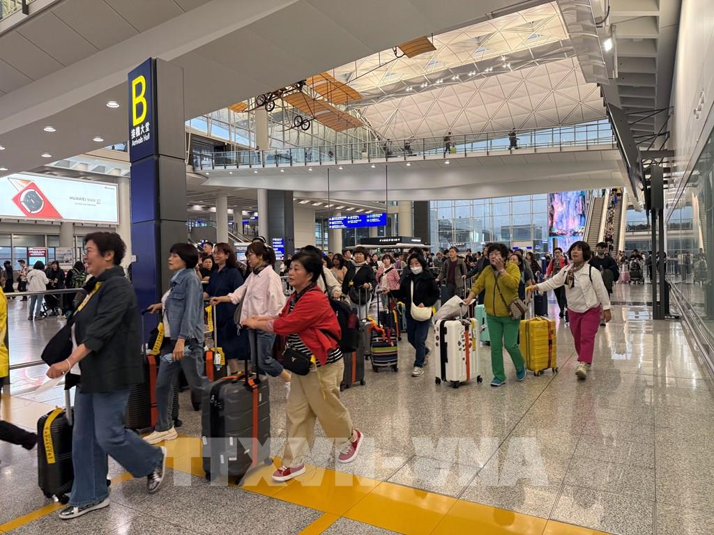 211436,nganh,du,lich,hong,kong,trung,quoc,khoi,sac,trong,ky,nghi,le,quoc,te,lao,dong,10245202.jpg