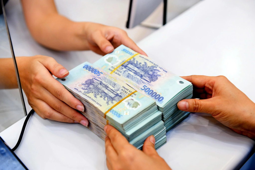 Số thu thuế thu nhập cá nhân tăng. Ảnh: NGỌC THẮNG