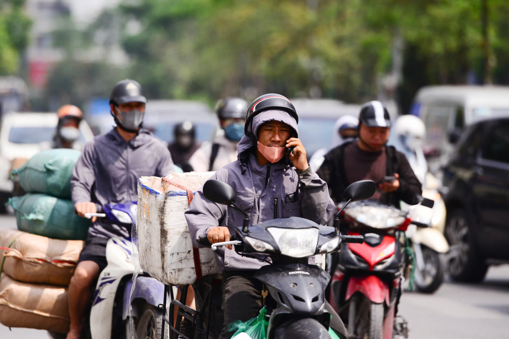 Quảng Ngãi nắng nóng kéo dài đến ngày 15/5.