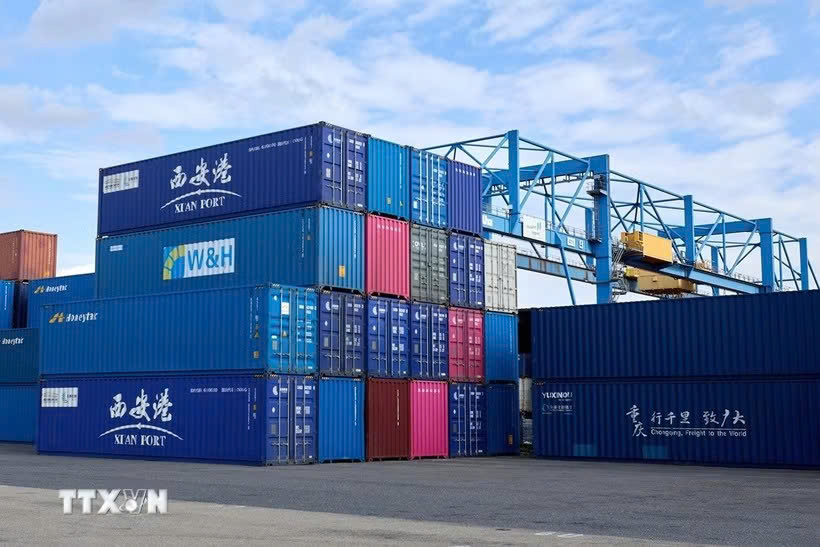 Cảng hàng hóa ở Duisburg, Đức. Nguồn: THX/TTXVN