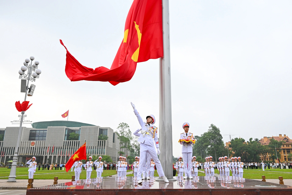 le,thuong,co,1779156300448,1,11453719.jpg