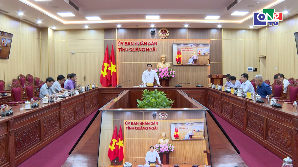 Quang cảnh cuộc họp.