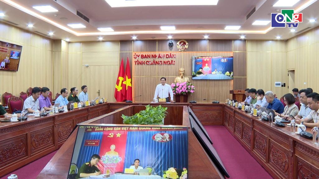 Quang cảnh cuộc họp.