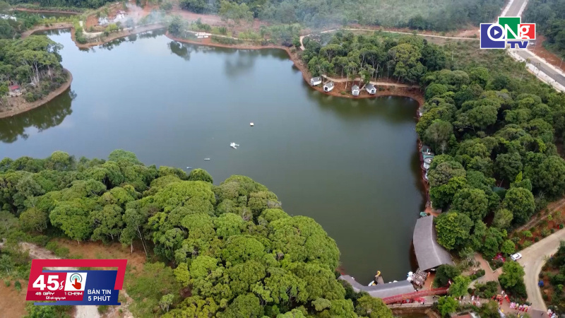 45 gi&acirc;y 1 chạm ng&agrave;y 02/5