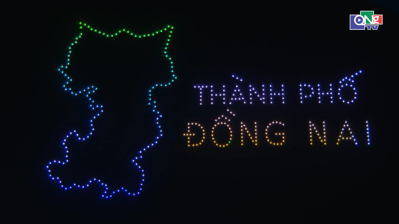 400 drone rực s&aacute;ng ch&agrave;o mừng th&agrave;nh phố Đồng Nai