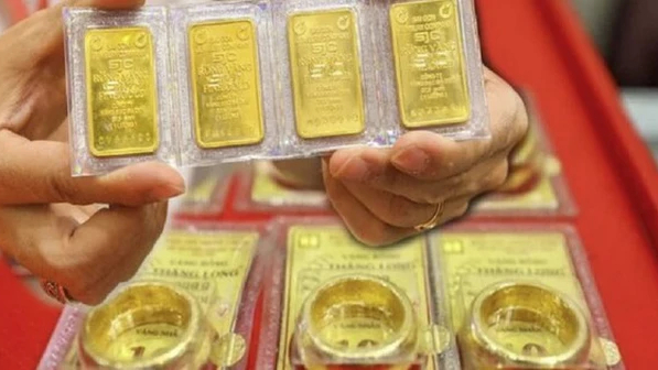 Gi&aacute; v&agrave;ng trong nước giảm mạnh, giao dịch quanh mức 165 triệu đồng