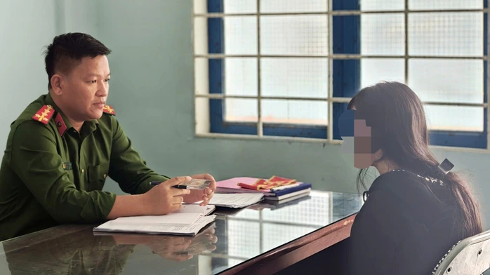 Ngăn chặn kịp thời thiếu nữ nghi bị dụ dỗ l&agrave;m &ldquo;việc nhẹ, lương cao&rdquo;