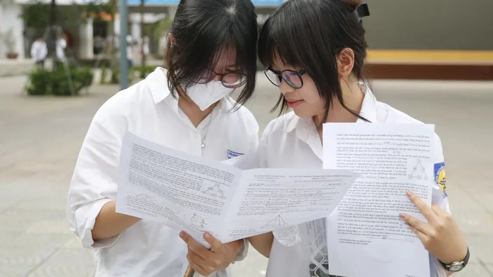 Lịch sử dẫn đầu lựa chọn kỳ thi tốt nghiệp THPT 2026 