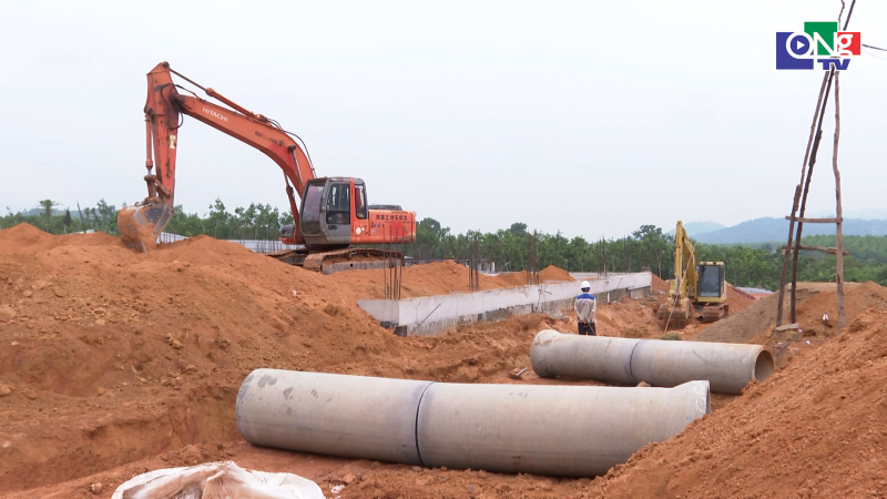 Quảng Ng&atilde;i bổ sung hơn 12.000 tỷ đồng cho c&aacute;c chương tr&igrave;nh, dự &aacute;n trọng điểm  